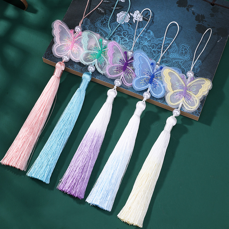 พู่ห้อยปักลายมุกผีเสื้อ สไตล์จ - Car Accessories Xmas บทวิจารณ์และราคา